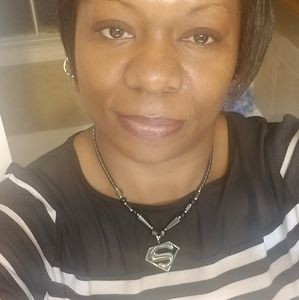 Meet your Posher, Vaneka